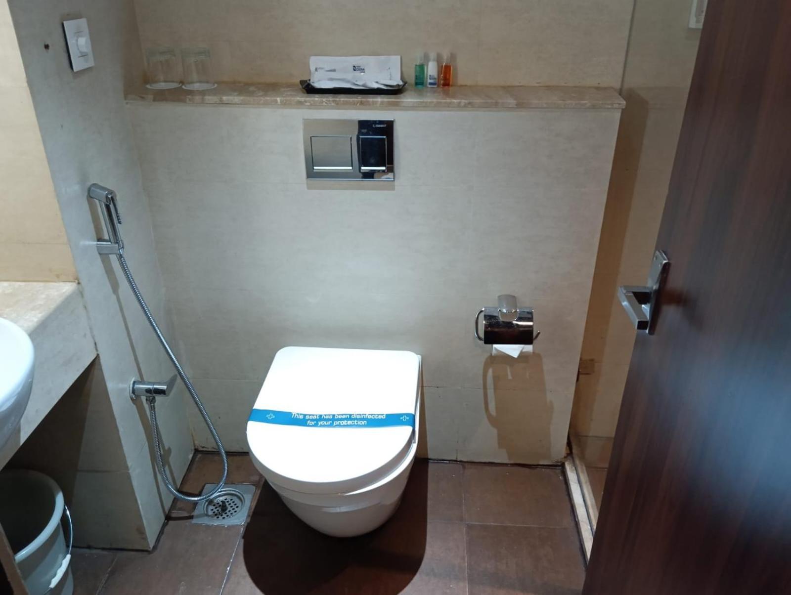 Hotel Oxina Lygon Tiruchirappalli Buitenkant foto